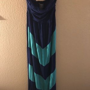 Beautiful Blue long zigzag dress
